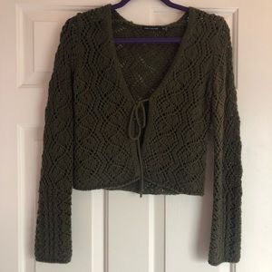 The Limited olive cropped knit sweater